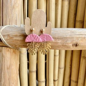 Handmade Polymerclay RosePink O’ahi earrings